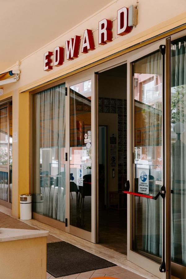 Hotel Edward Bellaria-Igea Marina Bagian luar foto