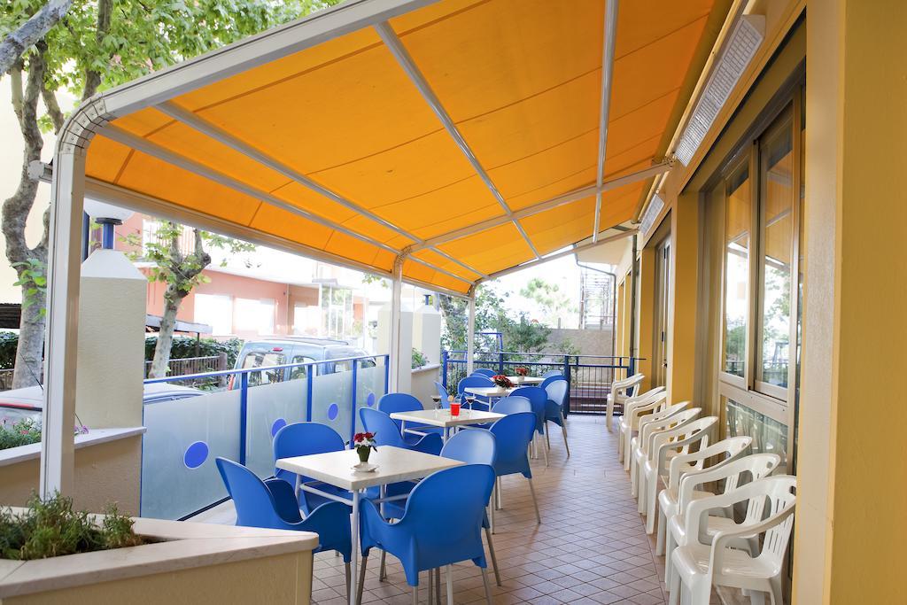 Hotel Edward Bellaria-Igea Marina Bagian luar foto